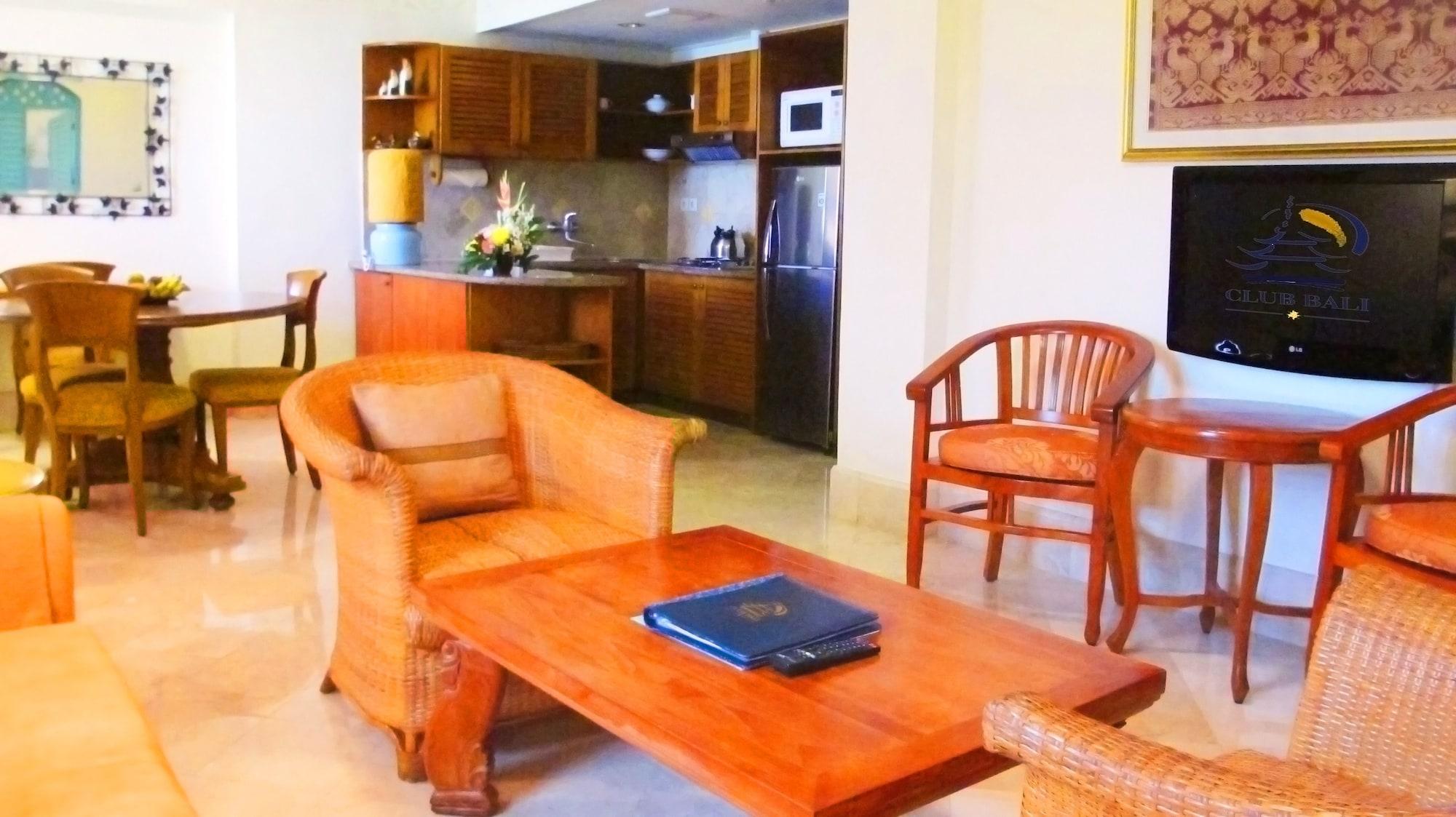Club Bali Family Suites @ Legian Beach Экстерьер фото